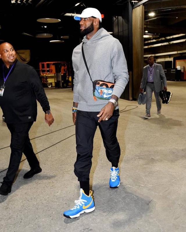 梅州vs英博：5外援PK3外援，刘祝润、杨铭锐首发，刘云出战（梅州对阵英博：外援5比3，刘祝润、杨铭锐首发，刘云出场）